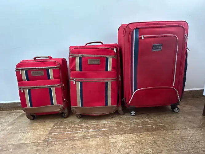 Kit malas Tommy Hilfiger 3 tamanhos !