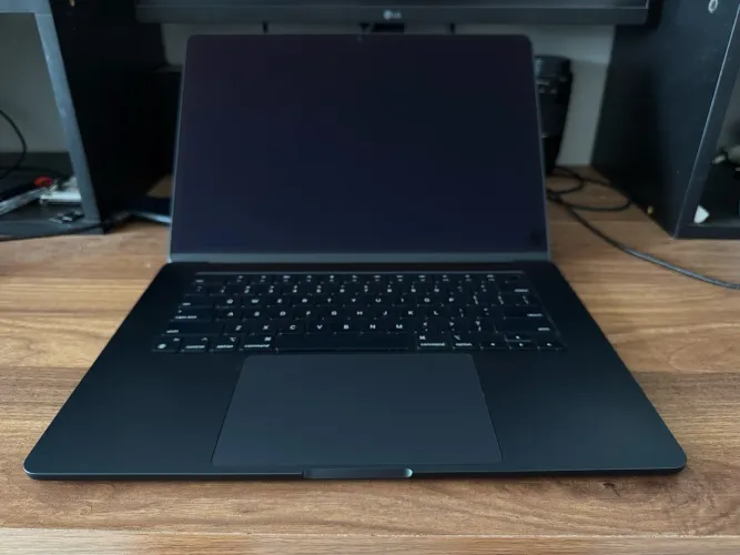 Macbook Air M2 tela de 15?