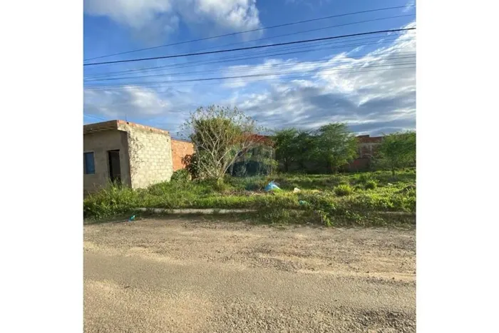 Terreno de 250m² - Amaralina, Jequié - Ótimo Preço!