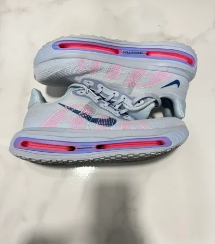 Tênis Nike vomero premium