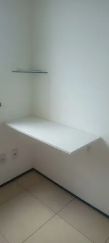 Mesa retrátil parede