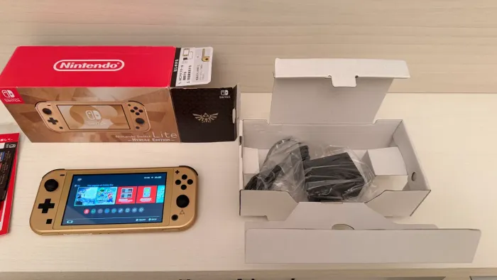 Nintendo Switch Lite - Zelda Edition