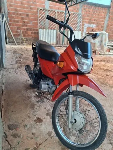 Moto motor redondo sem defeito <br><br>Moto moto<br><br>Ipva todos pago em meu nome