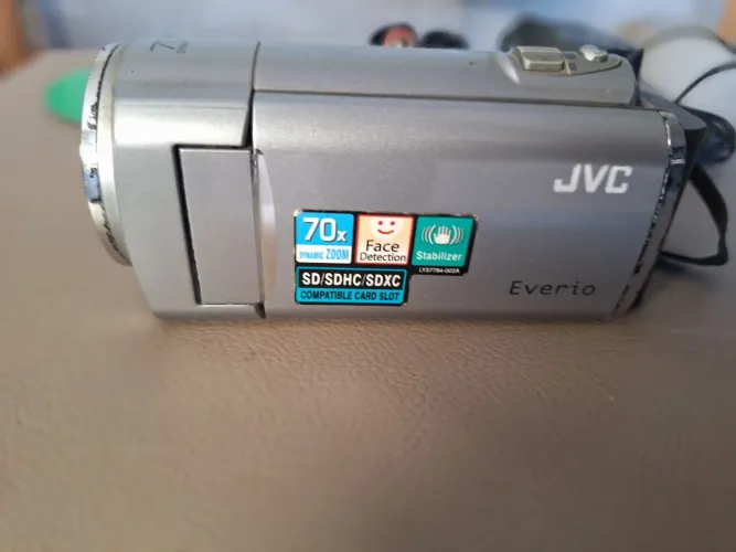 Filmadora Digital JVC Everio