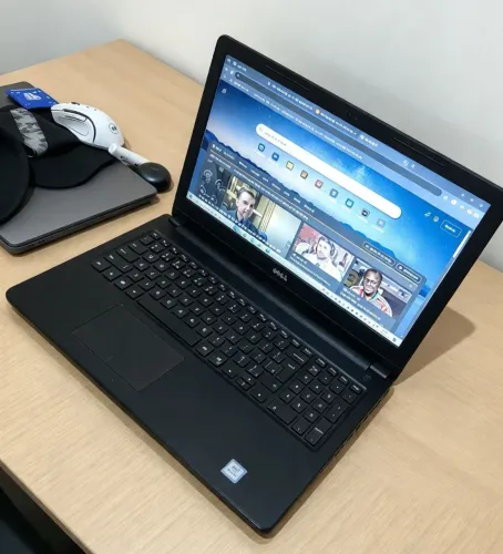 Notebook Intel ® Core i3