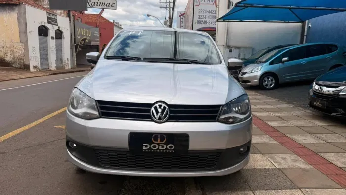 Volkswagen Fox Highline 1.6 Flex 16V 5P 2014