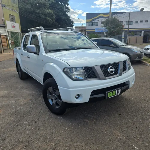 Nissan Frontier SE Attack CD 4X2 2.5 TB Diesel 2013