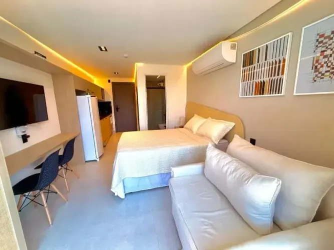 flat Azimut pé na areia