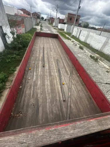 Disponível pra venda caminhão é zero tá trabalhando