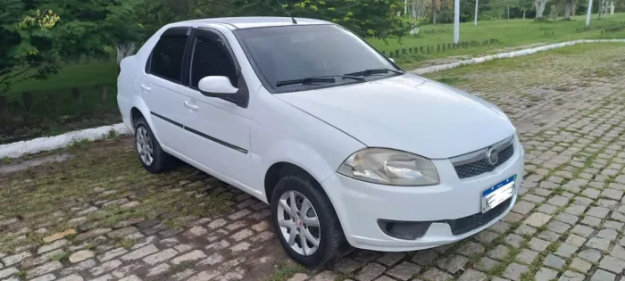 Fiat Siena EL 1.4 MPI Fire Flex 8V 4P 2014
