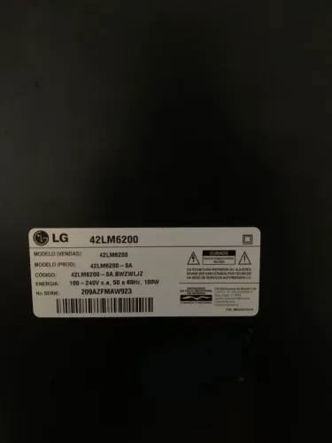 Vende-se TV LG 42 Polegadas - Modelo 42LM6200 ?