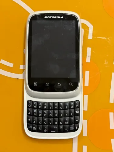 Motorola Spice XT300 branco