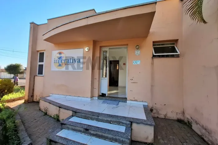 "Imóvel Comercial em Aguaí: Invista com Lucro Certo!"
