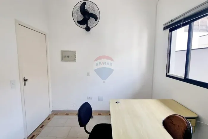 Sala Comercial para alugar na Vila Partenio em Mogi das Cruzes - SP
