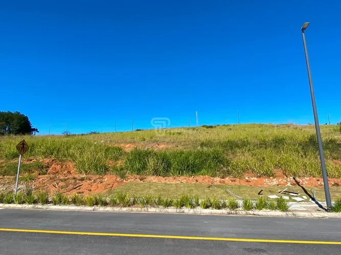 Terreno 360m² no Altos da Pedra (Villa Alta) - Pedra Branca