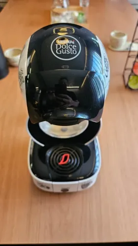 Maquina de café Dolce Gusto 220v