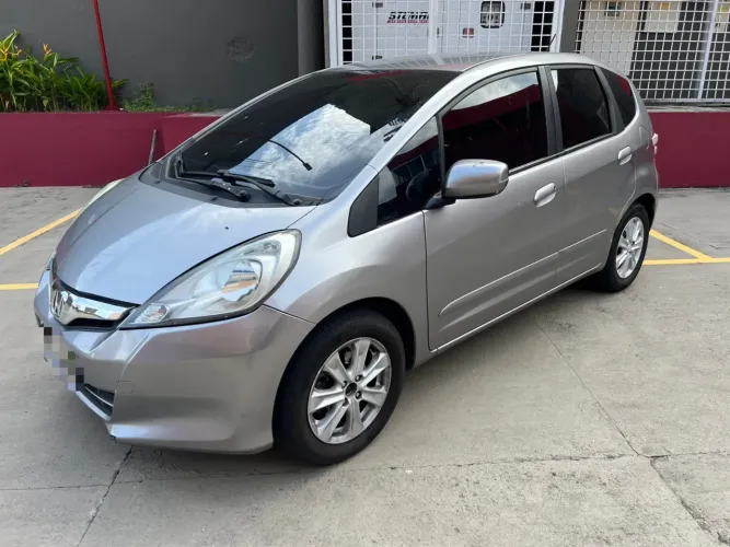 Honda Fit LX 1.4/ 1.4 Flex 8v/16v 5P Aut. 2014