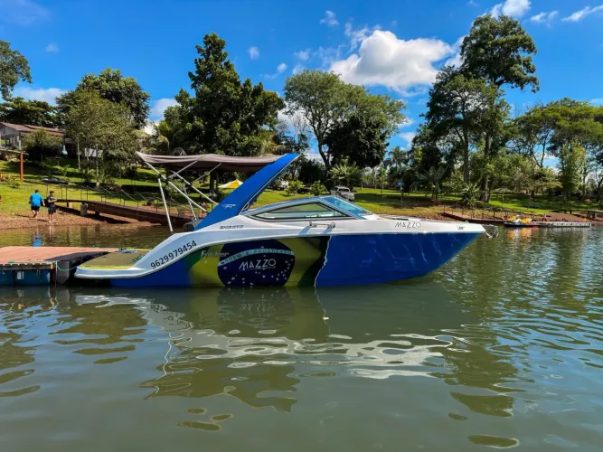 LANCHA FOCKER 242GTO 2020