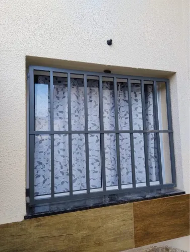 Serviços de Serralheria/ Serralheiro 