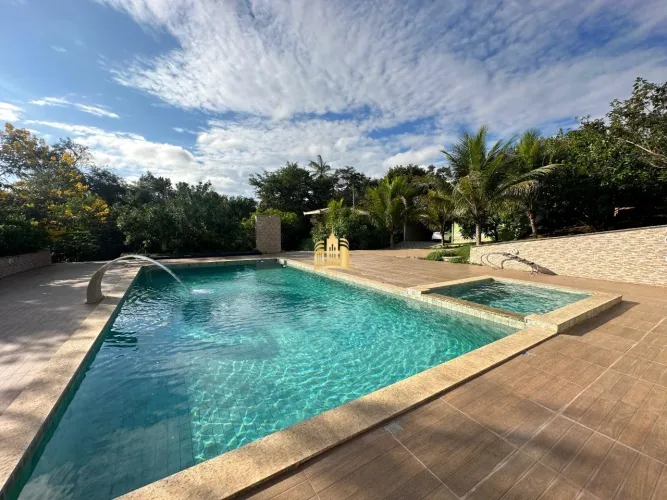 Sítio de Luxo à Venda no Condomínio Nosso Rancho 535m² em Contagem