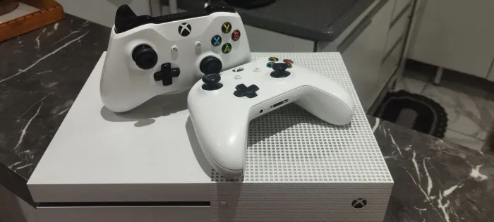 Vendo Xbox one s original