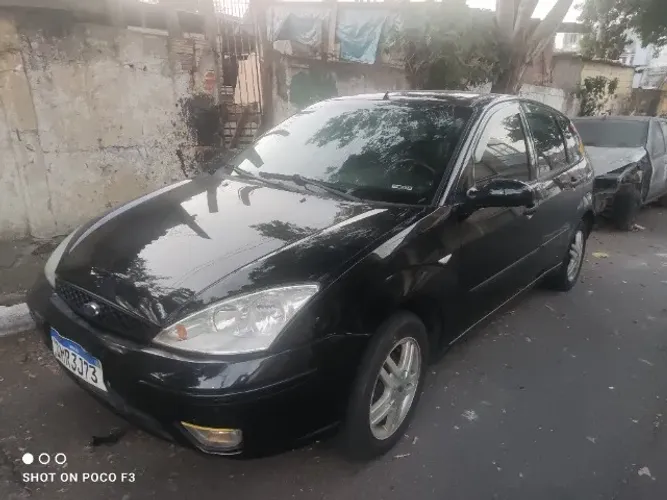 Ford Focus Sedan 2.0 16v/2.0 16V Flex 4P Aut. 2004