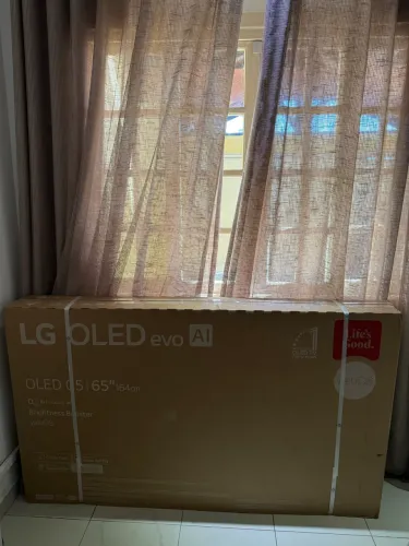 Smart TV LG OLED evo AI C5 4K de 65 polegadas
