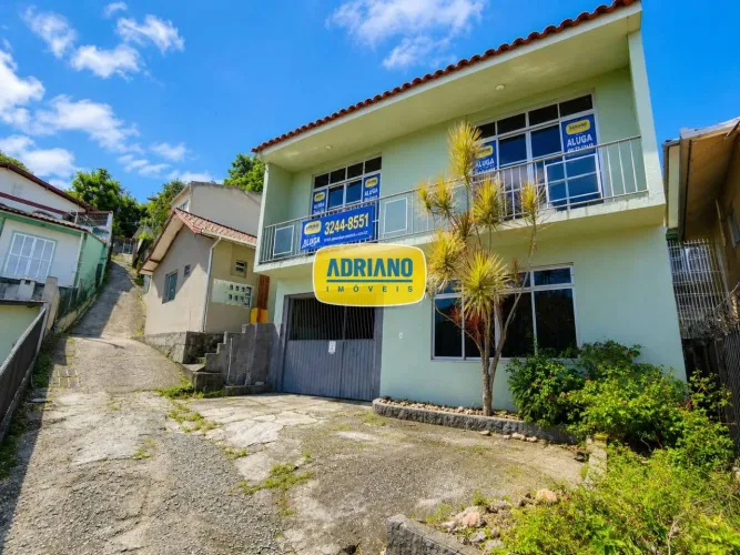 Casa com 5 dormitórios para alugar, 186 m² por R$ 4.310,55/mês - Saco dos Limões - Florian