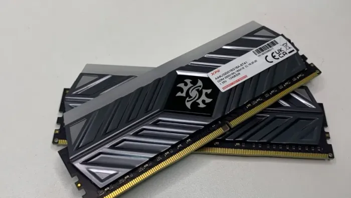 32GB (2X16GB) 3200MHZ XPG RGB CL 16