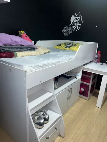 Cama de solteiro juvenil