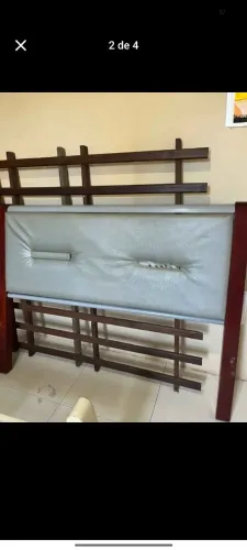 Cama de CASAL de madeira