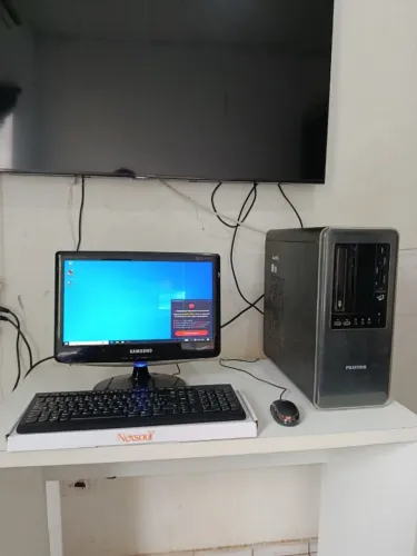 COMPUTADOR /CORE2DUO/ 2.80/4 GB/16.5/(COMPLETO
