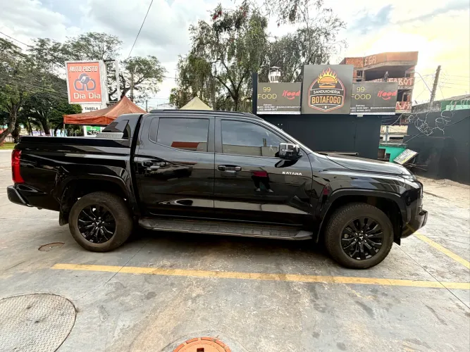 Mitsubishi TRITON Katana 2.4 CD 4X4 TB Diesel Aut. 2026