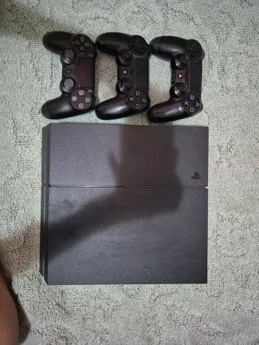 Vendo PS4 fat