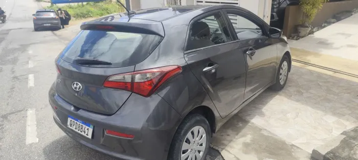Hyundai HB20 Unique 1.0 Flex 12V Mec. 2019