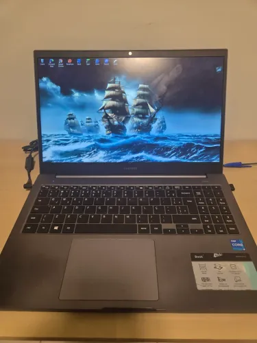 Samsung Book NP550XDA-KF2BR
