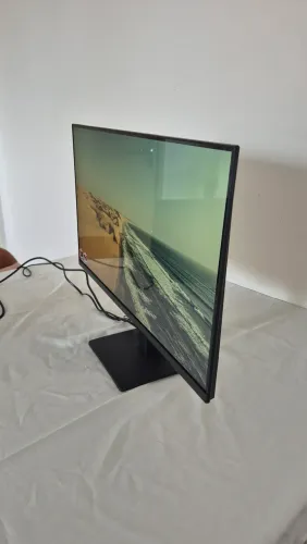 Monitor Samsung Essential S3 24"