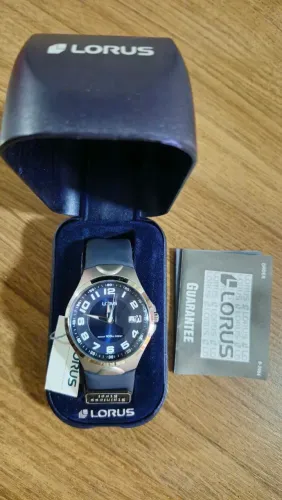 Relógio Lorus modelo VJ32-X019
