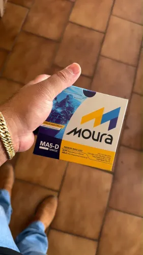 Moura 5AH Vendo bateria novo