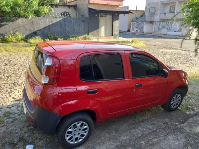 Fiat Uno Vivace Celeb. 1.0 EVO F.flex 8V 5P 2011
