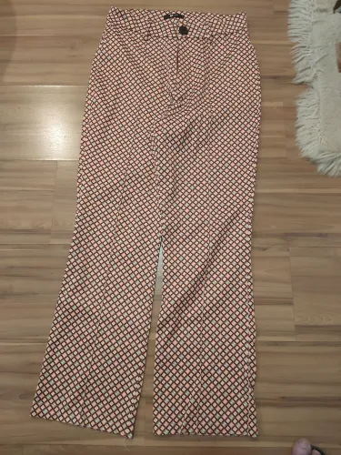 Calça linda acetinada