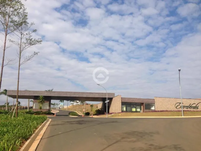 Terreno à venda em Campinas, Parque Jatibaia (Sousas), com 1577 m², Entreverdes Campinas