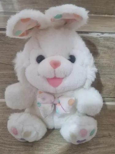 Coelho de pelucia