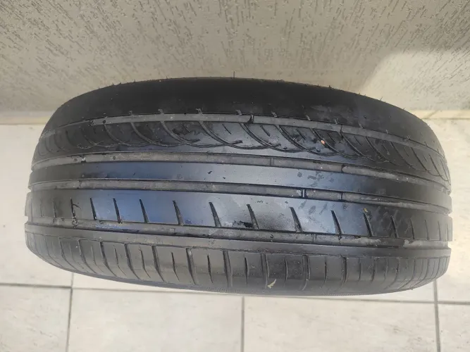 Pneu 235/60 aro 18