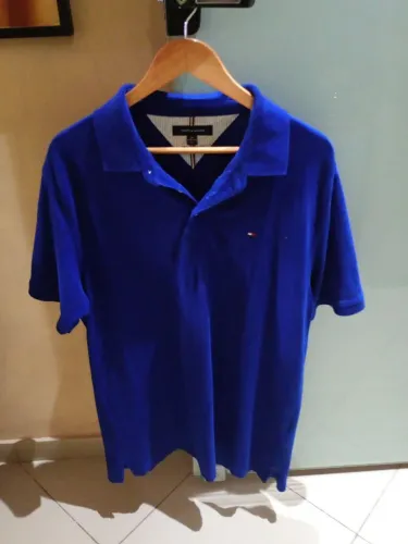 Camisa masculina original..SEMINOVA.XG..BATISTA CAMPOS