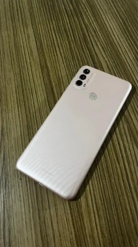 Moto E40