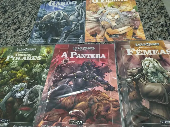 Leão Negro - Série Origens /Hq Maniacs Editora