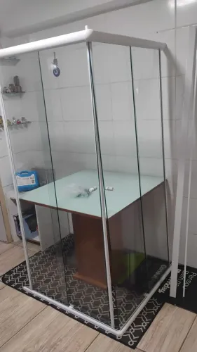 Box de canto para banheiro