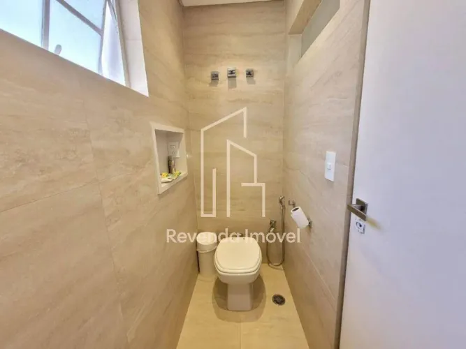 Casa à venda no Morumbi com 300 m² 3 dormitórios 2 suítes 4 banheiros 4 vagas