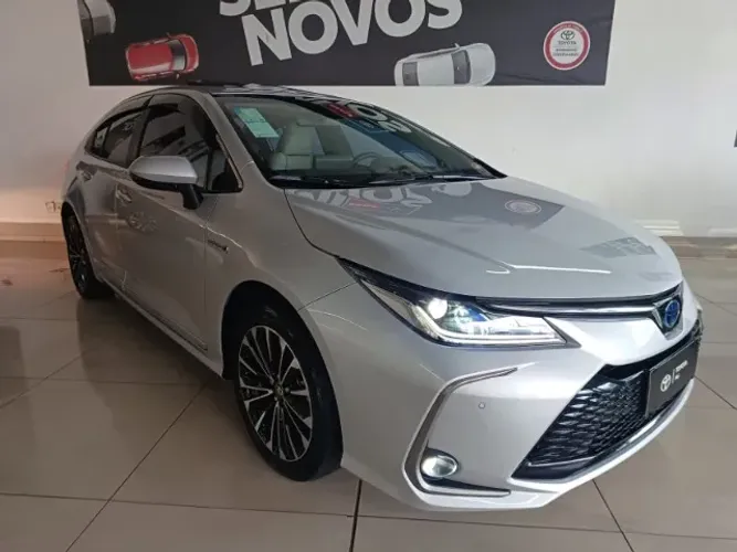 Toyota Corolla Altis Prem. Hybrid 1.8 Flex AUT 2024